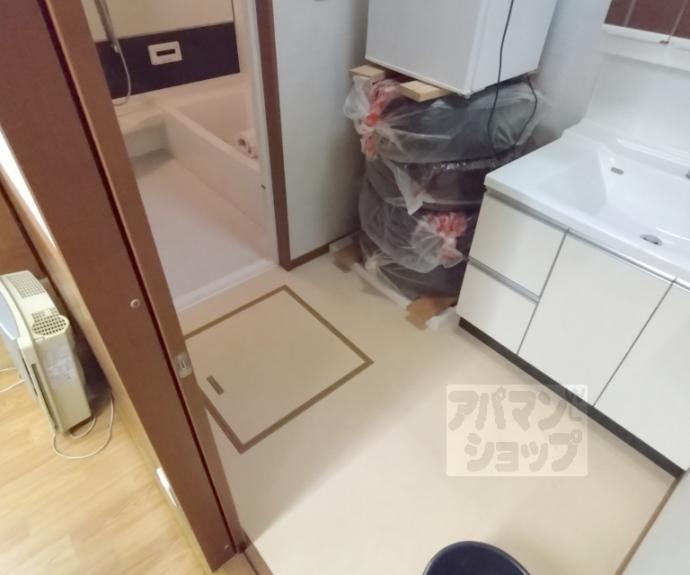 【小山南溝町教室付き貸家】間取