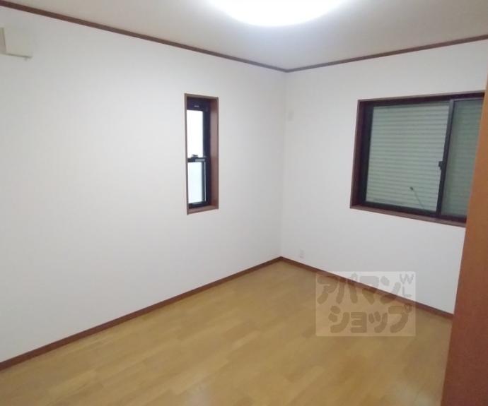 【小山南溝町教室付き貸家】間取