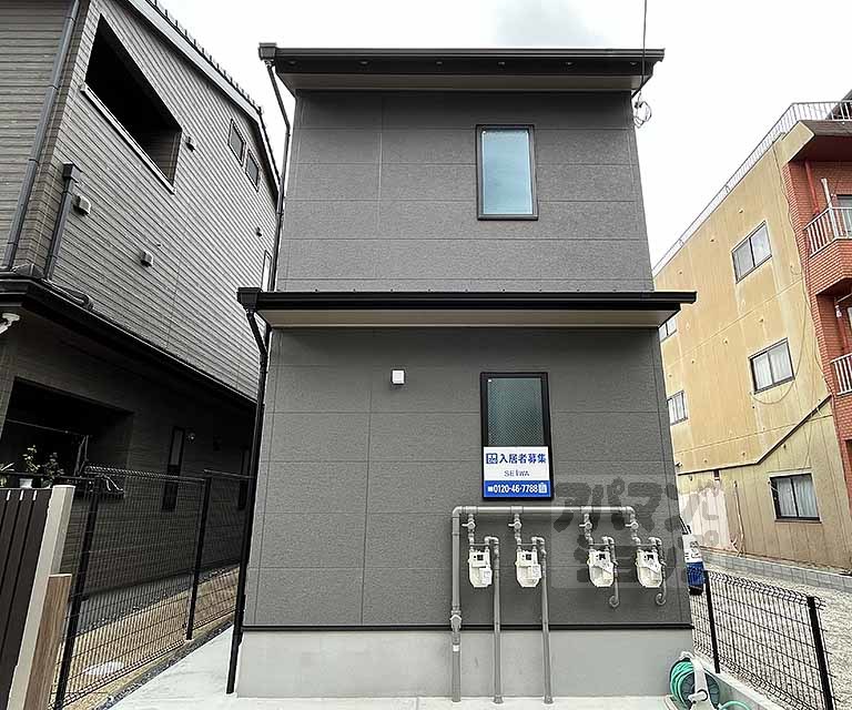 Ｌｕａｎａ御所西