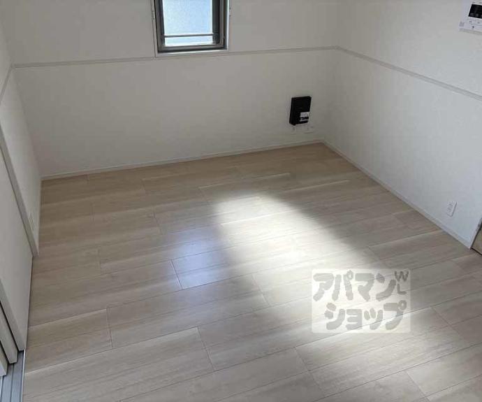 【ココ クレメント 1】間取
