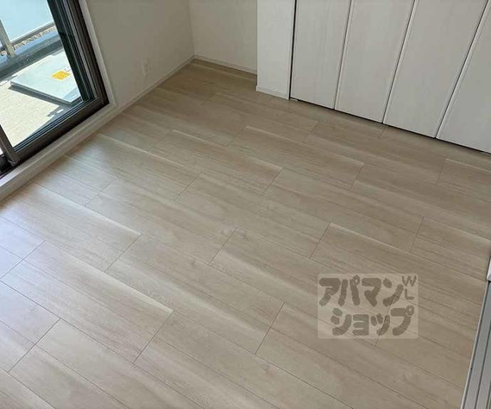 【ココ クレメント 1】間取