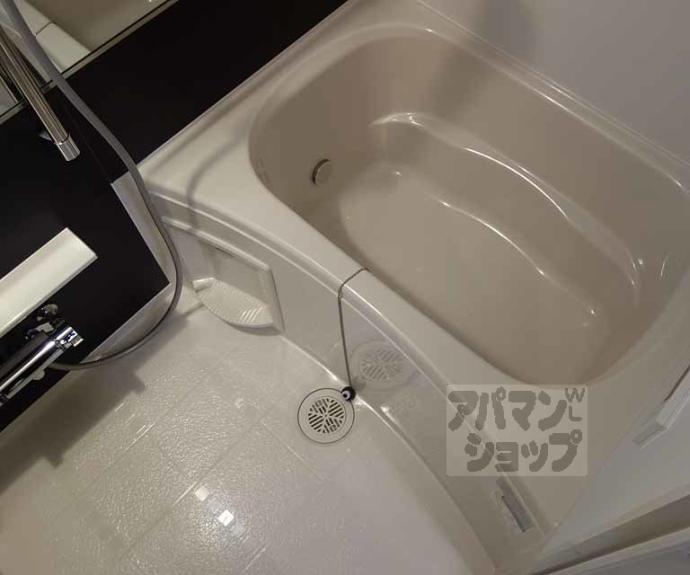 【ココ クレメント 1】間取