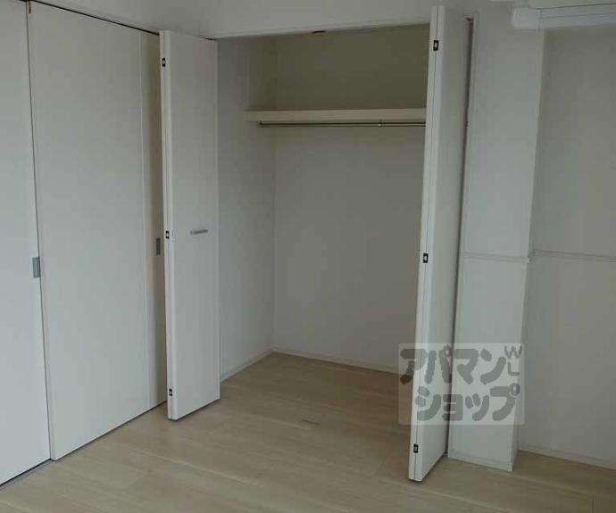 【ココ クレメント 1】間取