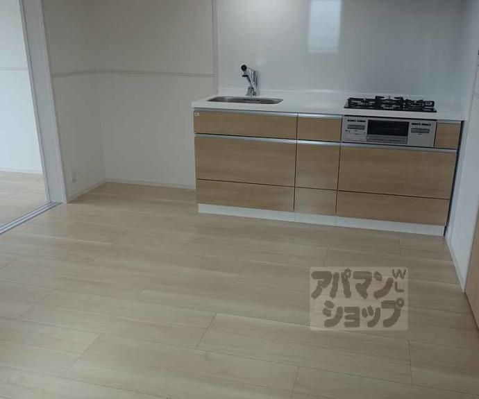 【ココ クレメント 1】間取