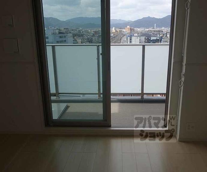 【ココ クレメント 1】間取