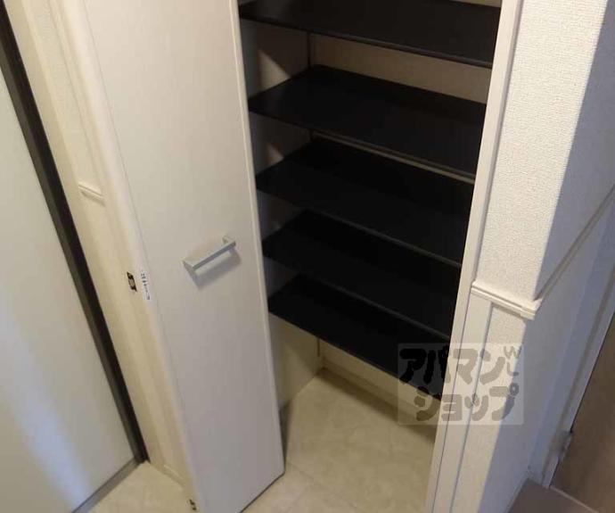 【ココ クレメント 1】間取