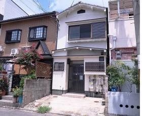 上鳥羽北村山町　貸家：間取図