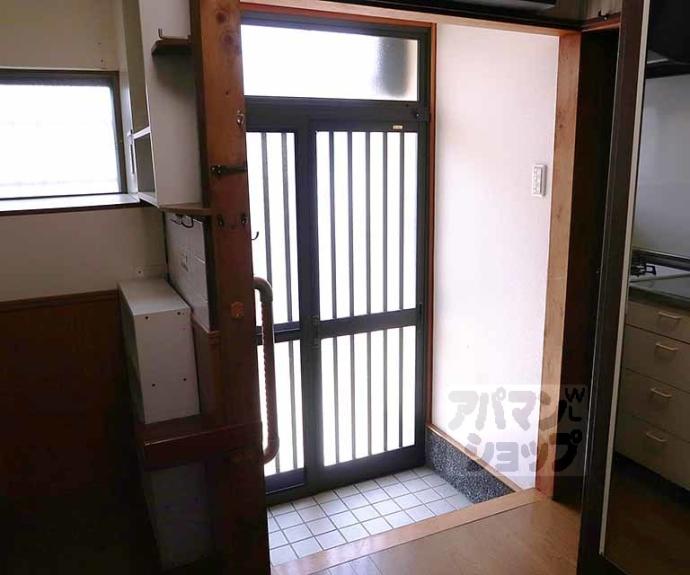 【上鳥羽北村山町　貸家】間取