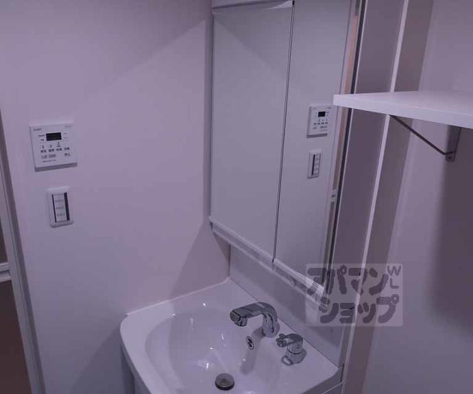 【ソルテラスＴＨＥ　ＫＹＯＴＯ東寺】間取