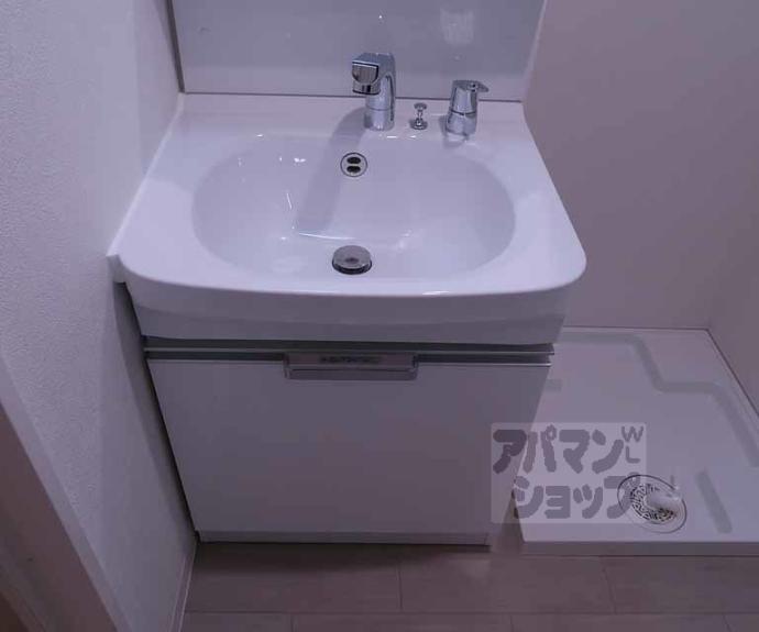 【ソルテラスＴＨＥ　ＫＹＯＴＯ東寺】間取