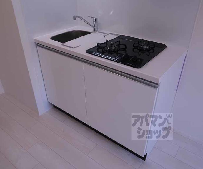 【ソルテラスＴＨＥ　ＫＹＯＴＯ東寺】間取