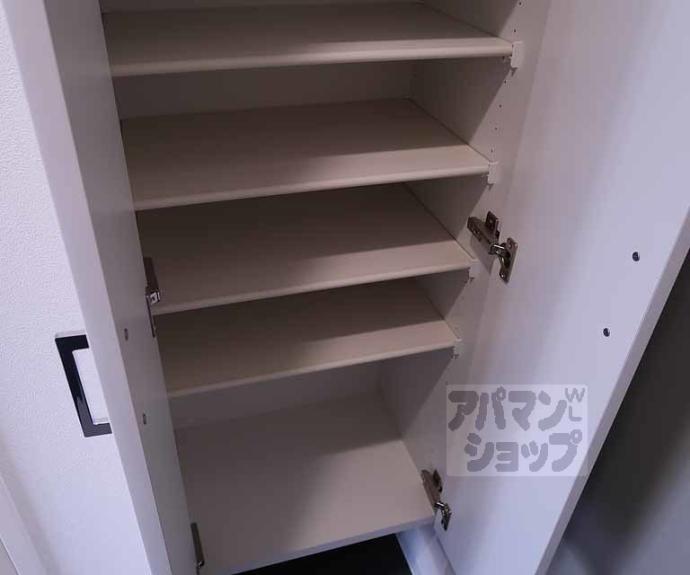 【ソルテラスＴＨＥ　ＫＹＯＴＯ東寺】間取