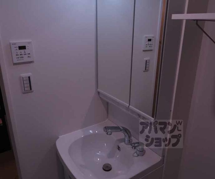 【ソルテラスＴＨＥ　ＫＹＯＴＯ東寺】間取