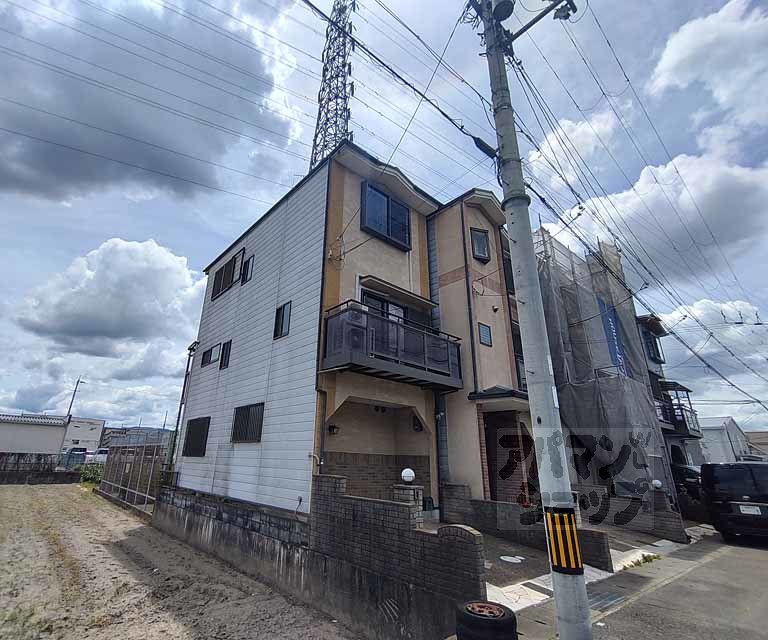 竹田中島町２８８番地貸家