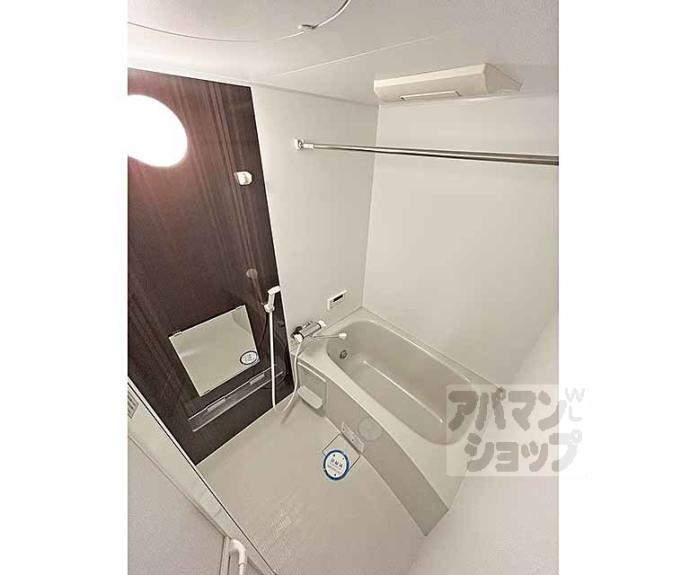 【ハーモニーテラス深草池ノ内町】間取