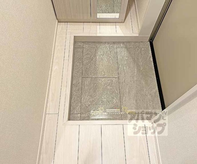 【ハーモニーテラス深草池ノ内町】間取