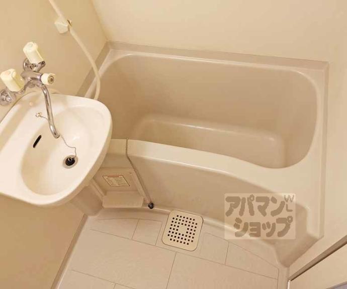 【メゾン山城Ⅱ】間取