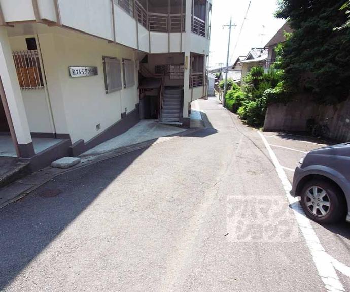 【和プレジデント桃山】間取