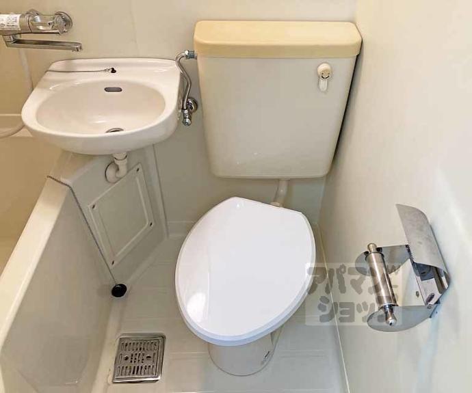 【第２０長栄イスズベル京都伏見】間取