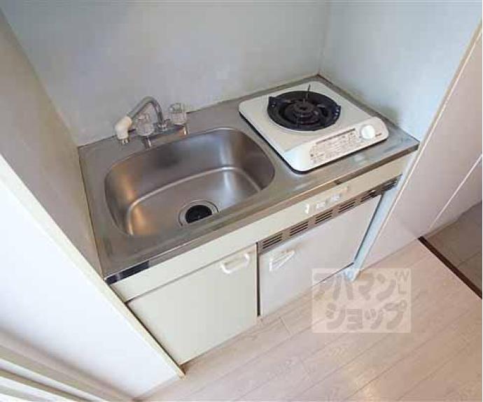 【第２０長栄イスズベル京都伏見】間取