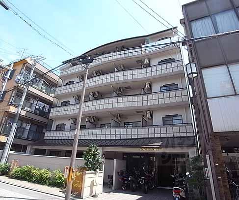 アンピール伏見桃山