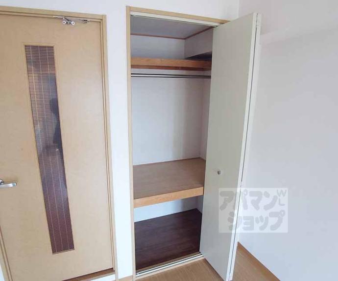 【アンピール伏見桃山】間取