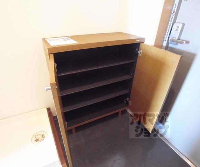 【アンピール伏見桃山】間取