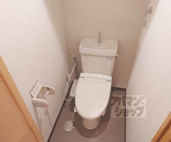 【アンピール伏見桃山】間取