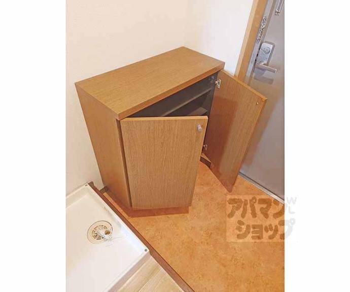 【アンピール伏見桃山】間取