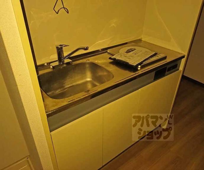 【アンピール伏見桃山】間取