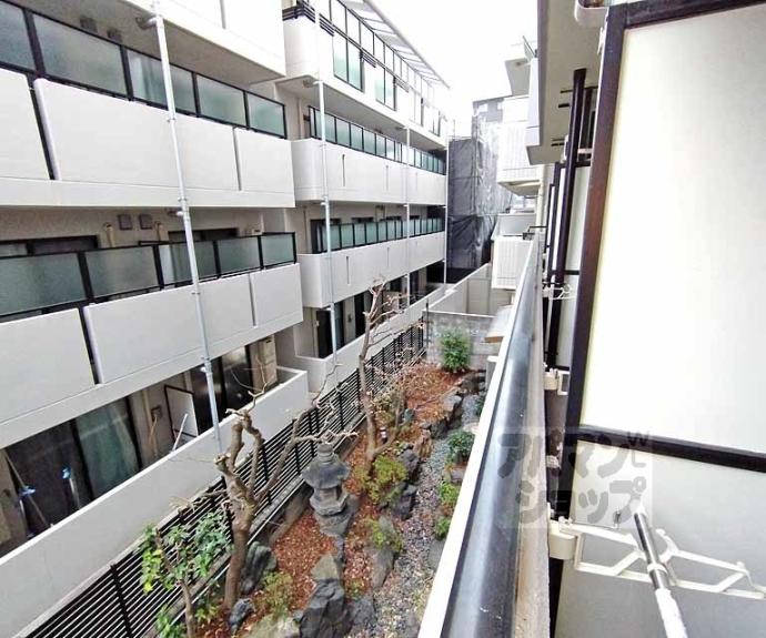 【アンピール伏見桃山】間取