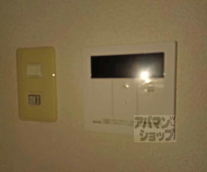 【アンピール伏見桃山】間取