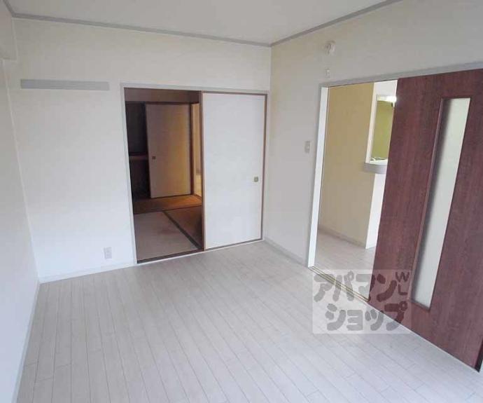 【インペリアル明日香】間取