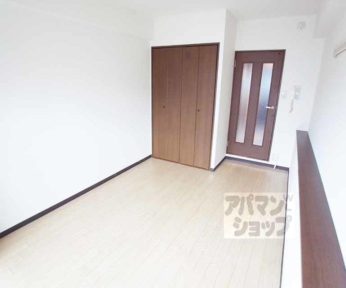 【Ｔｗｉｎ＇ｓ　Ｓｑｕａｒｅ　Ｗｅｓｔ】間取