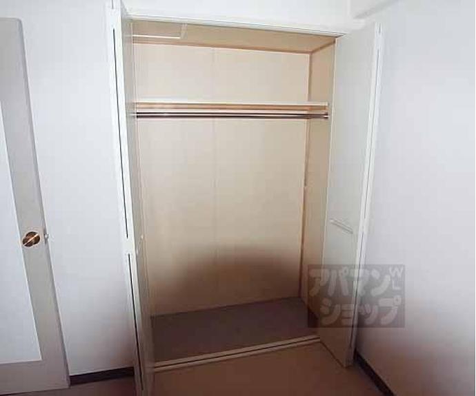 【ラポール桃山】間取