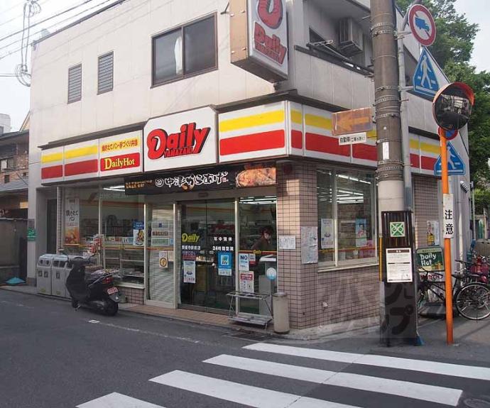 【クイーンズコート郁】間取