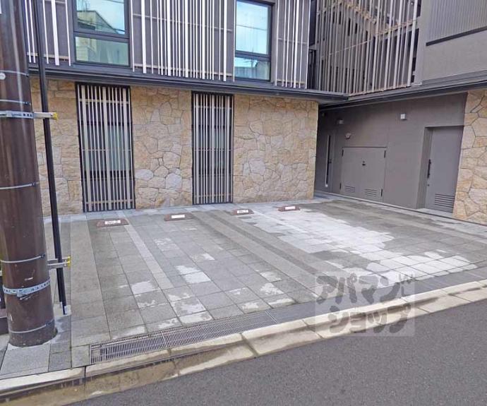 【ライオンズ鴨川東】間取