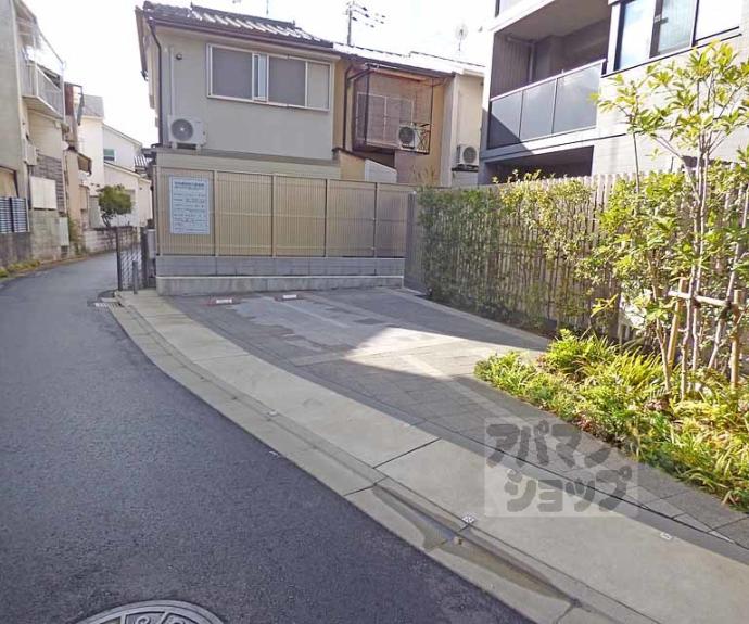 【ライオンズ鴨川東】間取