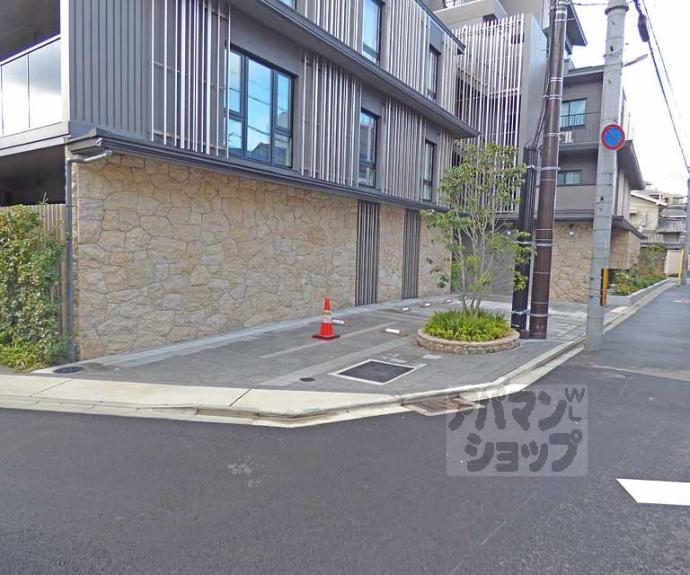 【ライオンズ鴨川東】間取