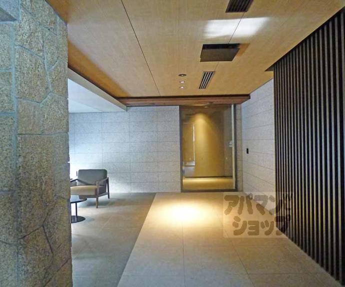 【ライオンズ鴨川東】間取