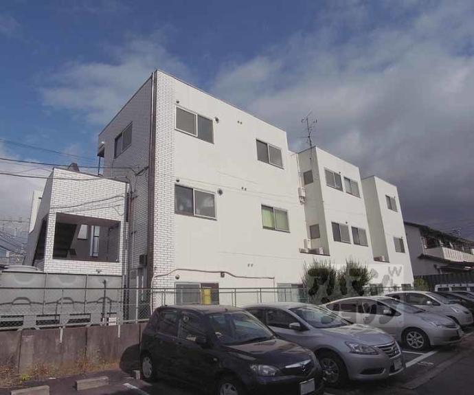 【ビッグバーンズ両替町】