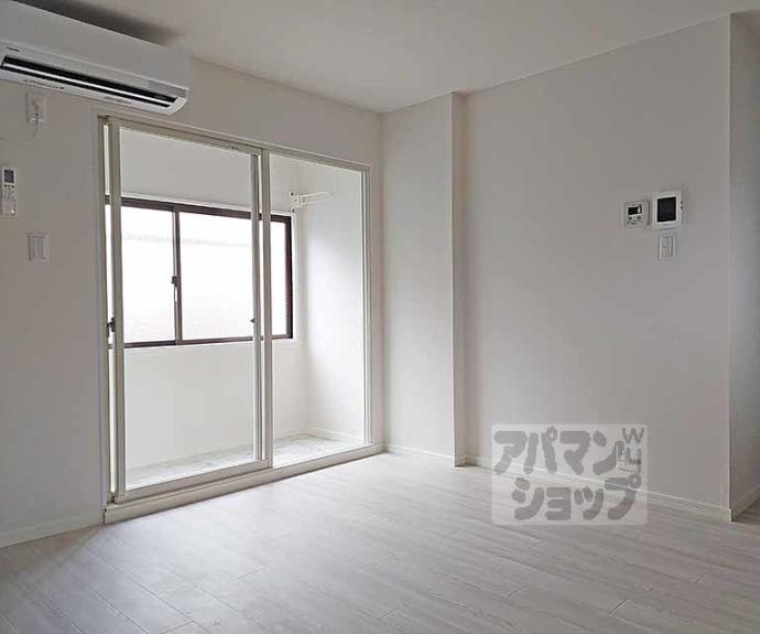 【ビッグバーンズ両替町】間取