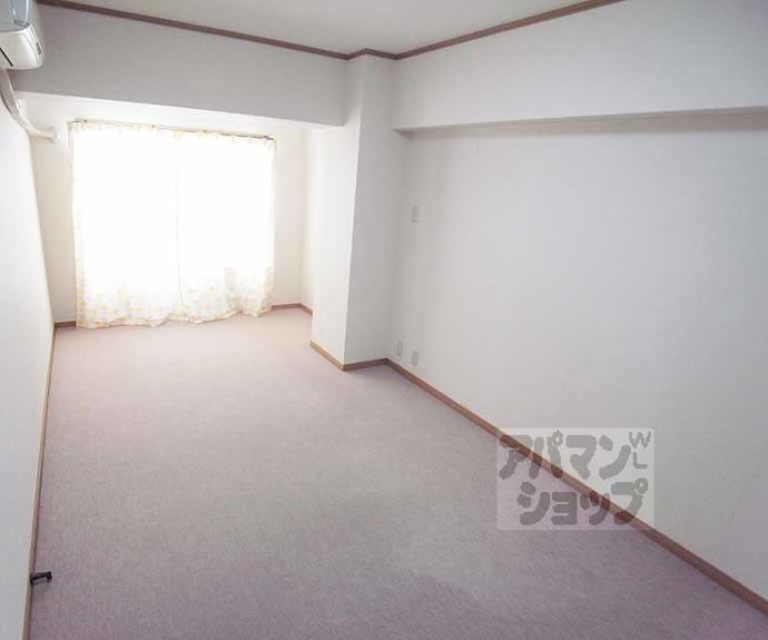 【コーポラス伏見】間取