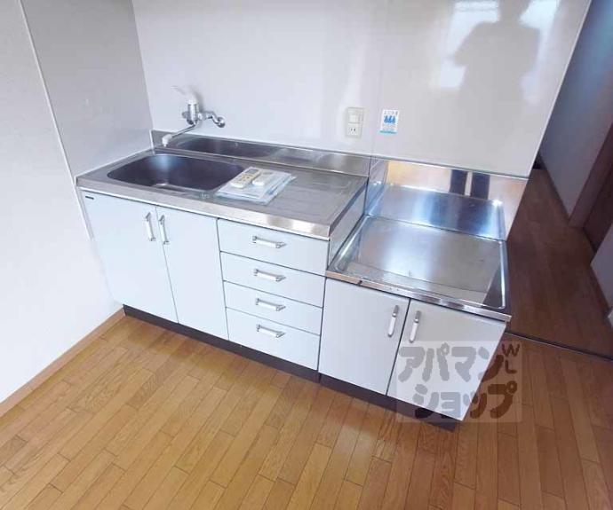 【コーポラス伏見】間取