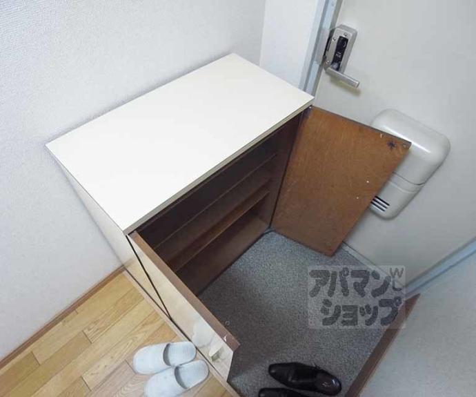 【コーポラス伏見】間取