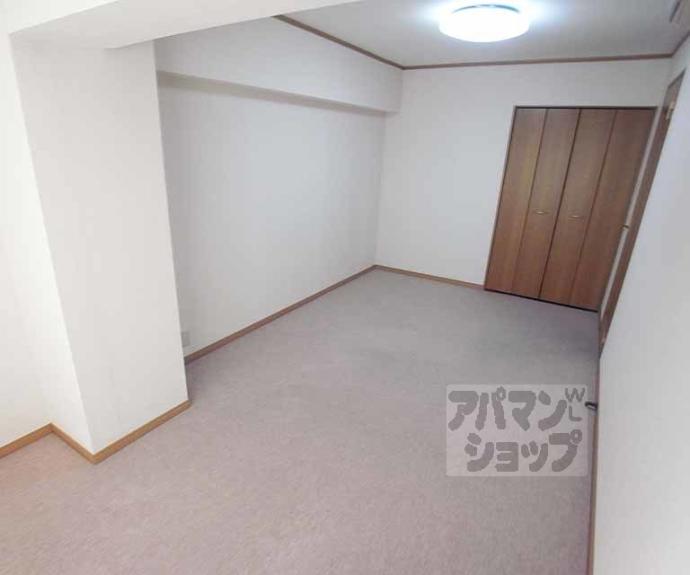 【コーポラス伏見】間取