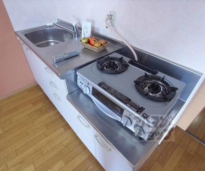 【コーポラス伏見】間取