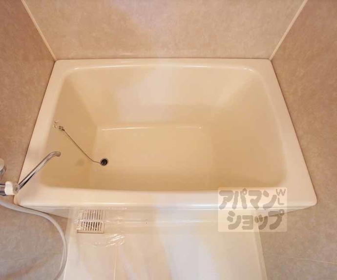 【コーポラス伏見】間取