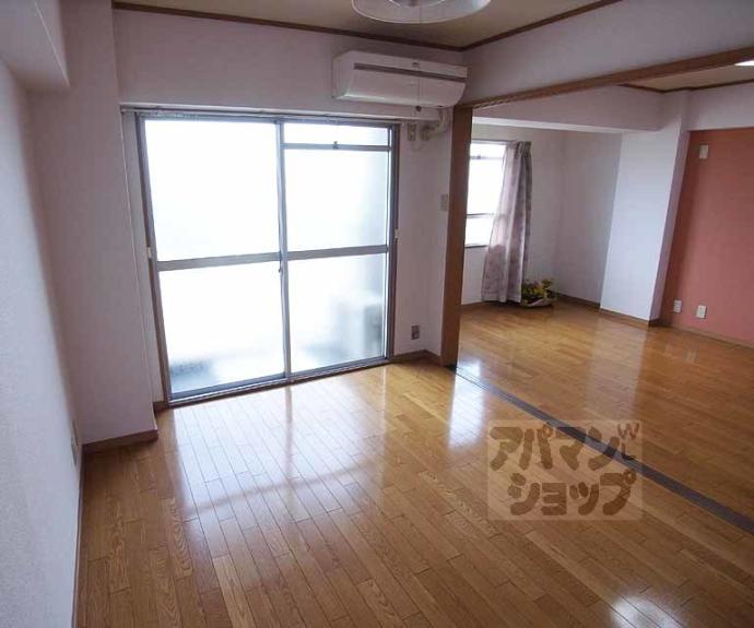 【コーポラス伏見】間取