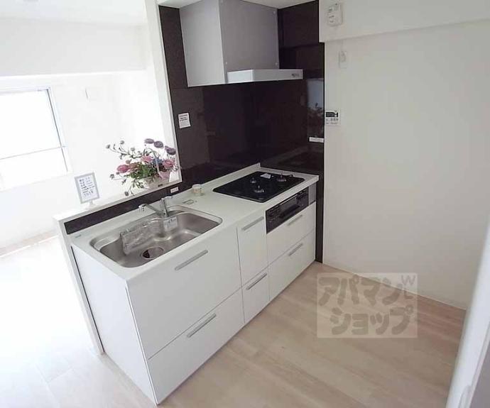 【コーポラス伏見】間取